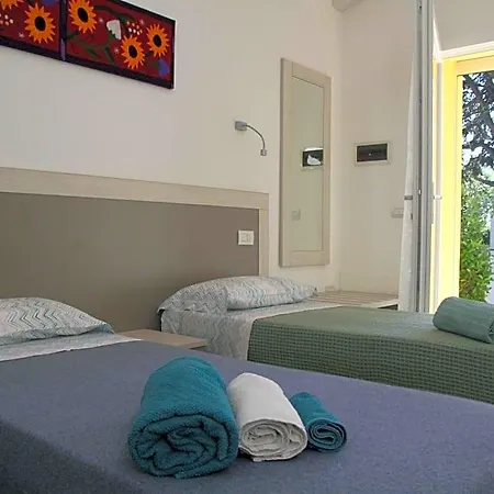 Bed & Breakfast Pixel