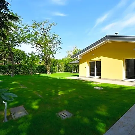 Pixel Bed & Breakfast 3*