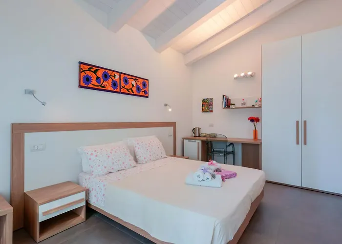 Pixel Nocleg ze śniadaniem 3*